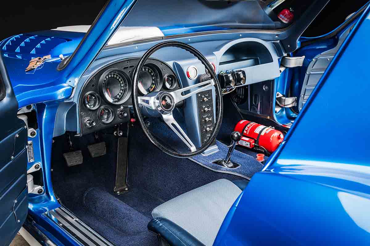 1870万5000ドルという高値で落札された1963年式シボレー「コルベット グランスポーツ」Genau AutoWorks Ingo Sch Moldt(c)2026 Courtesy of RM Sotheby's