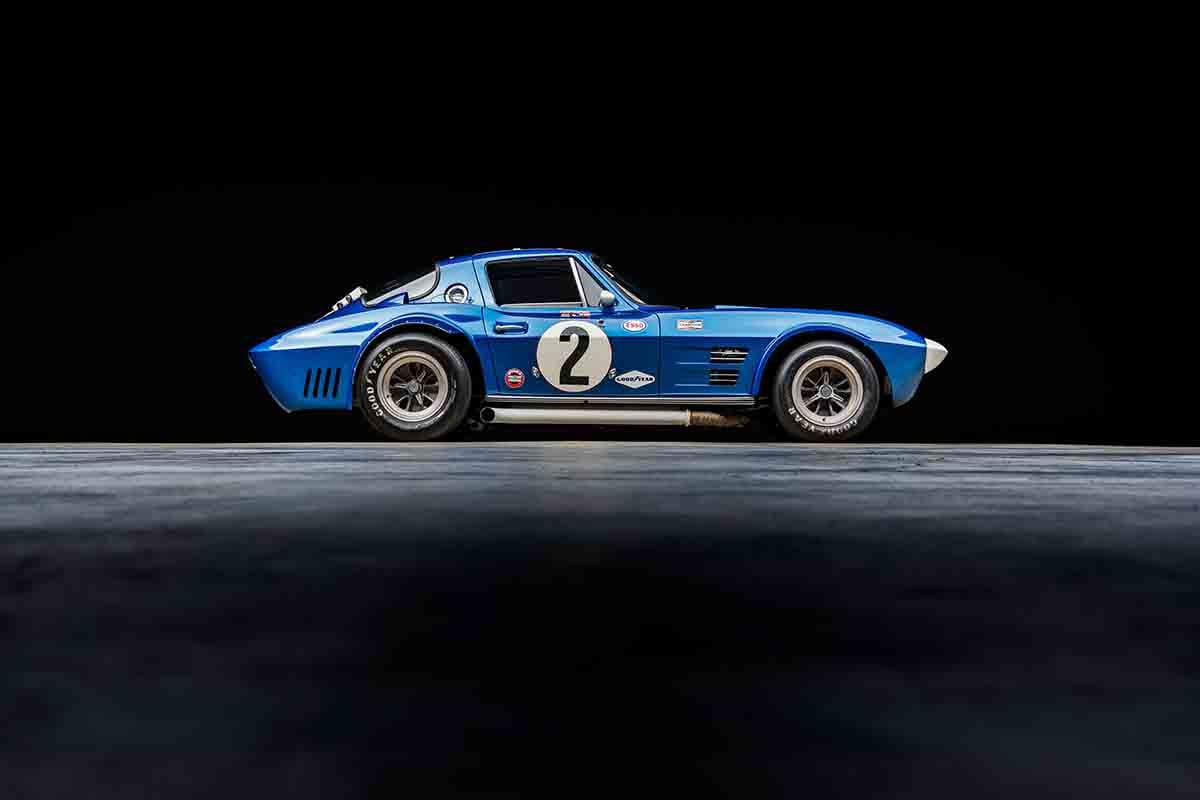 1870万5000ドルという高値で落札された1963年式シボレー「コルベット グランスポーツ」Genau AutoWorks Ingo Sch Moldt(c)2026 Courtesy of RM Sotheby's