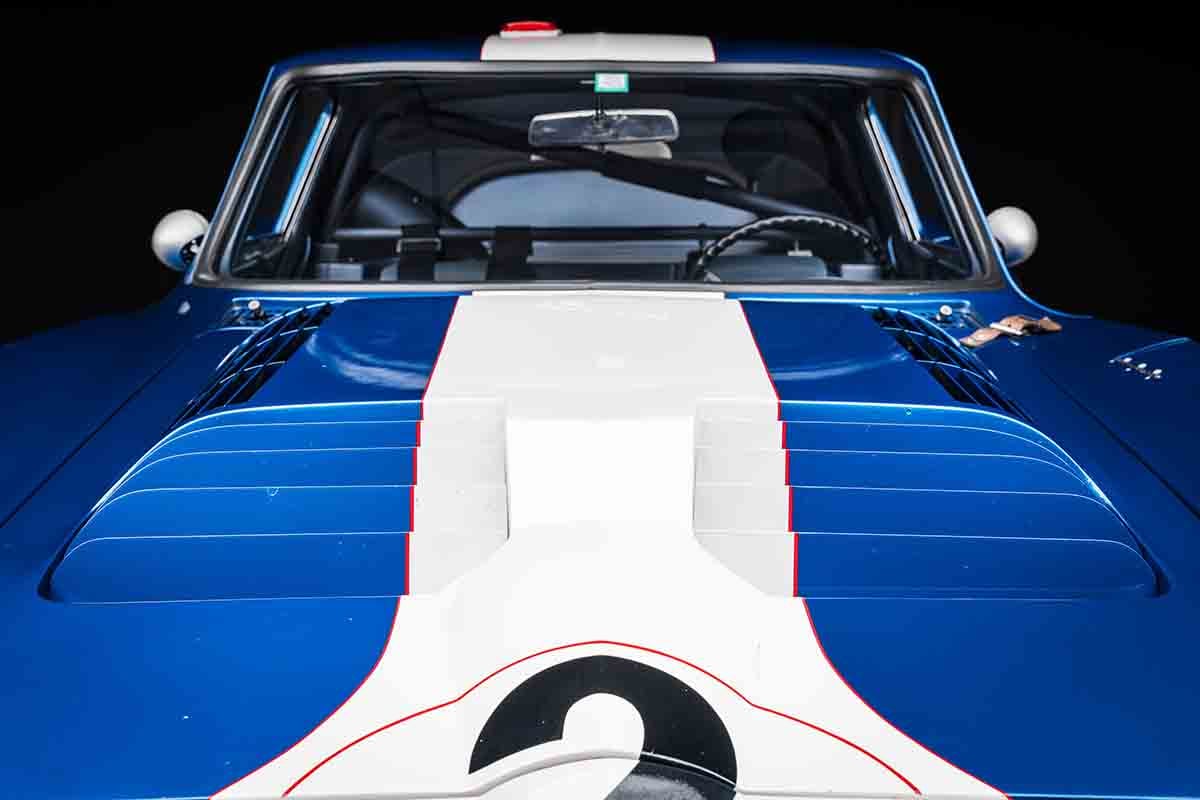 1870万5000ドルという高値で落札された1963年式シボレー「コルベット グランスポーツ」Genau AutoWorks Ingo Sch Moldt(c)2026 Courtesy of RM Sotheby's
