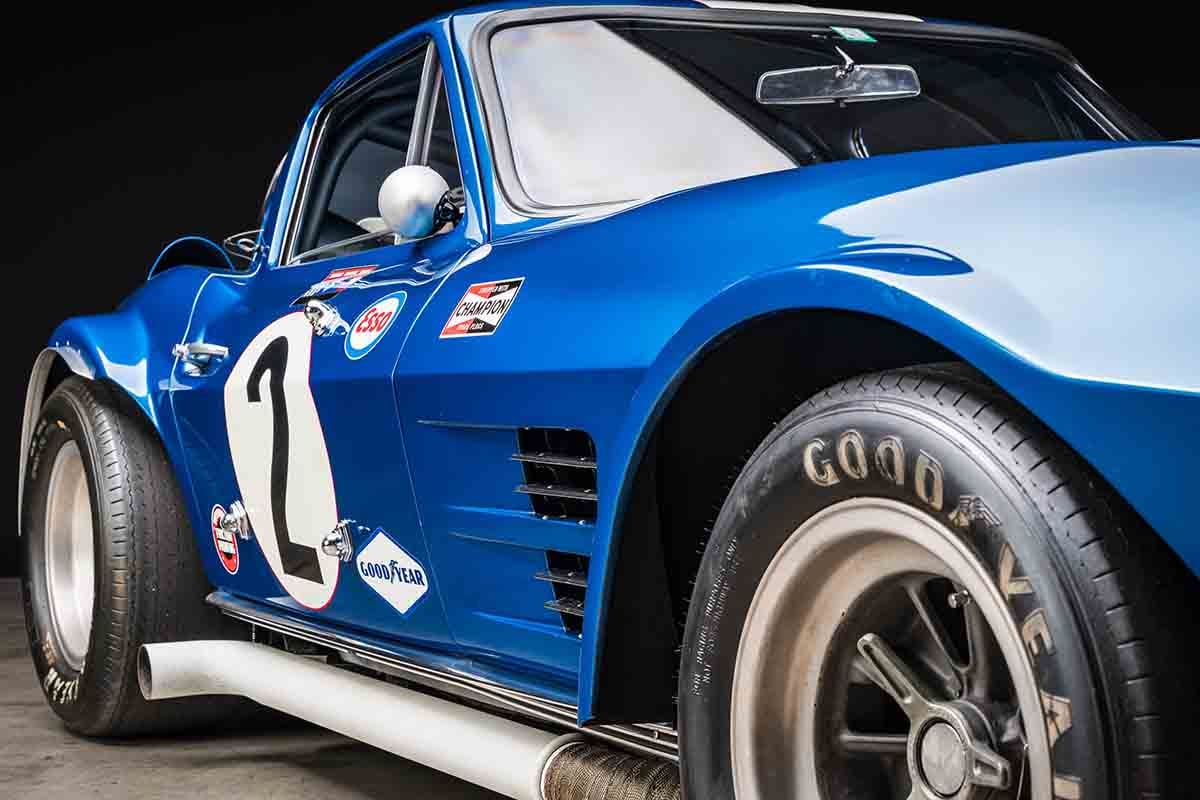 1870万5000ドルという高値で落札された1963年式シボレー「コルベット グランスポーツ」Genau AutoWorks Ingo Sch Moldt(c)2026 Courtesy of RM Sotheby's