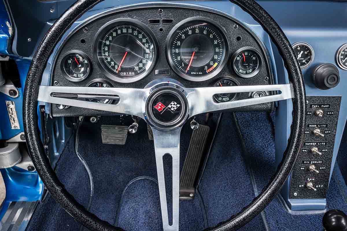 1870万5000ドルという高値で落札された1963年式シボレー「コルベット グランスポーツ」Genau AutoWorks Ingo Sch Moldt(c)2026 Courtesy of RM Sotheby's