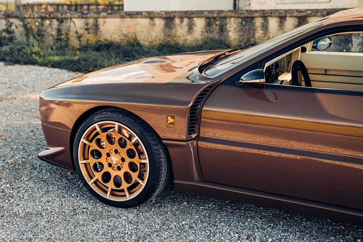 1976年式ランチア「037」をベースに再構築された2025年式「キメーラEVO37」(c)2026 BROAD ARROW Auctions