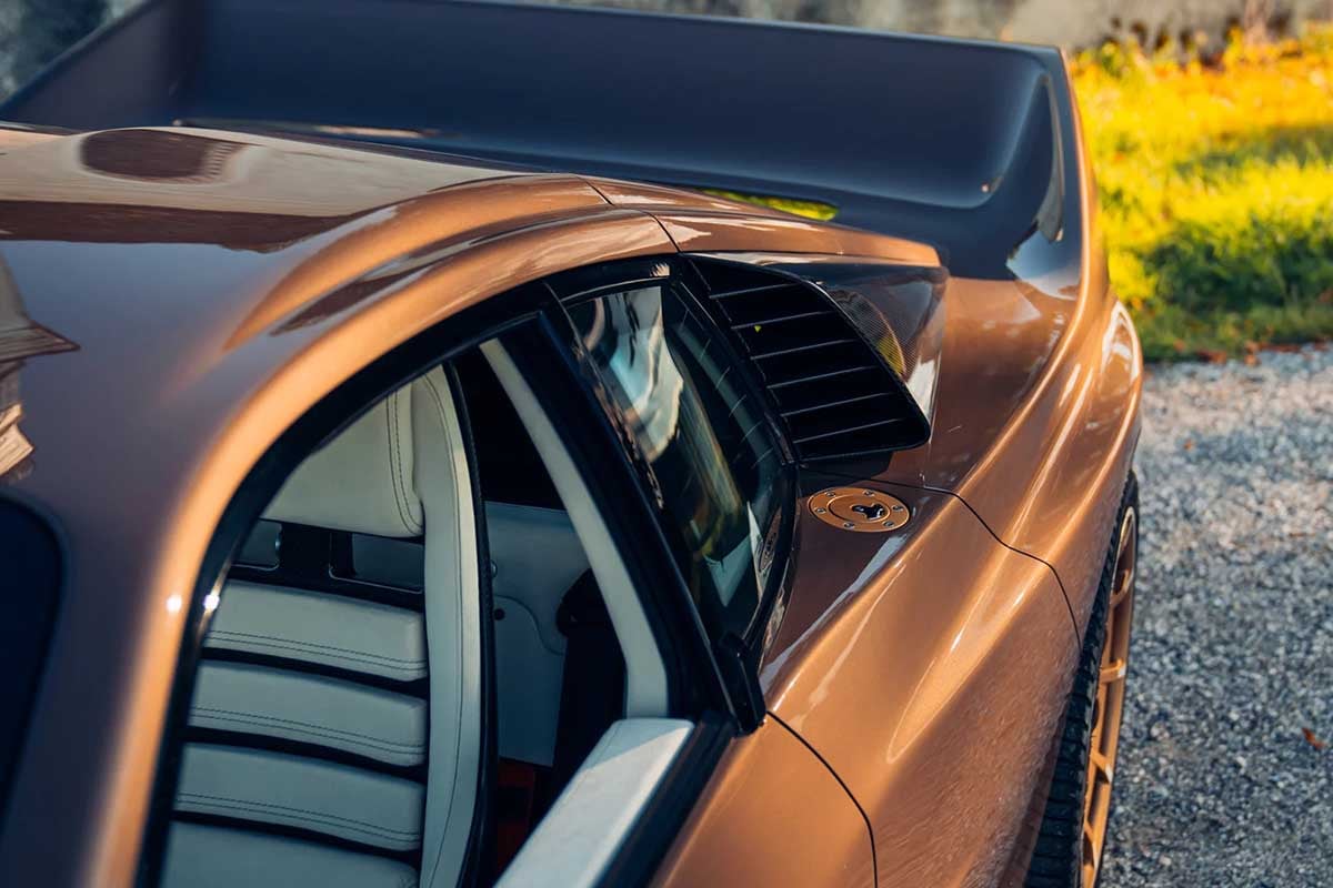 1976年式ランチア「037」をベースに再構築された2025年式「キメーラEVO37」(c)2026 BROAD ARROW Auctions