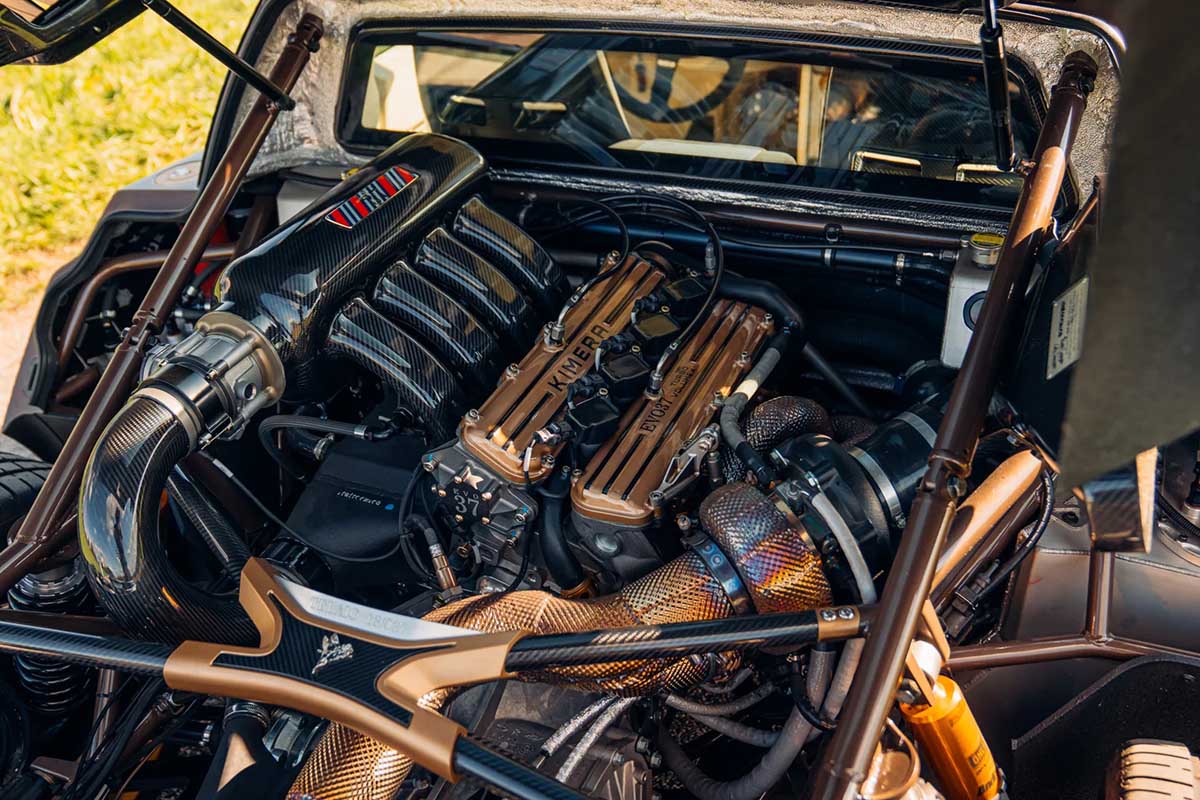 1976年式ランチア「037」をベースに再構築された2025年式「キメーラEVO37」(c)2026 BROAD ARROW Auctions