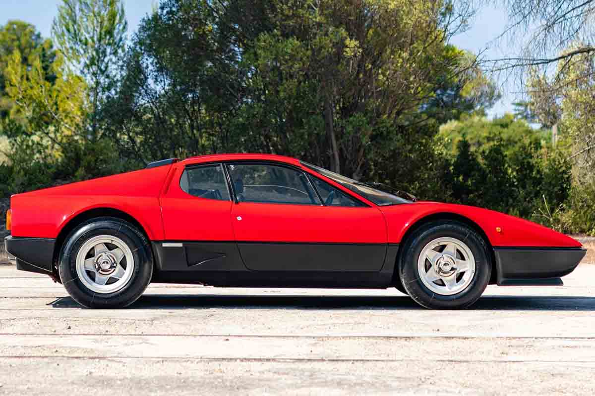 走行距離851km！の1981年式フェラーリ「512BB」(c)2026 BROAD ARROW Auctions