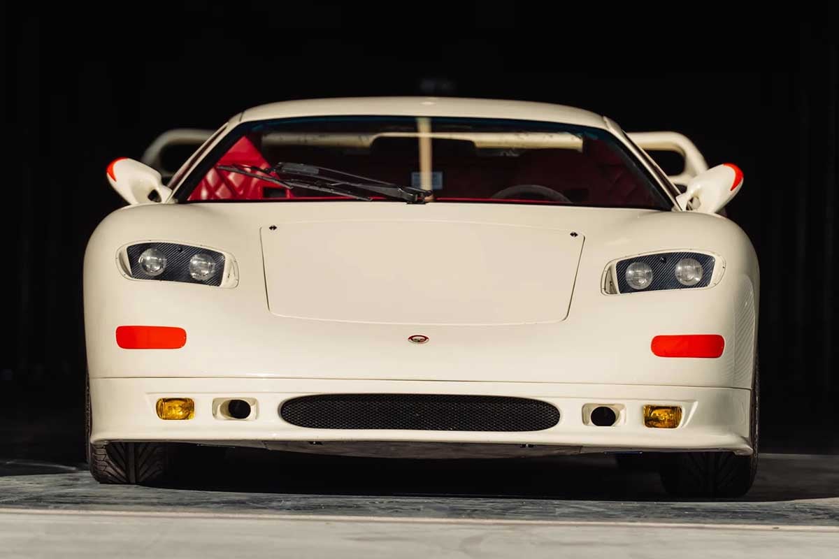 オークションに出品される1990年式MCA「Centenaire（サンテナール）」(c)2026 BROAD ARROW Auctions