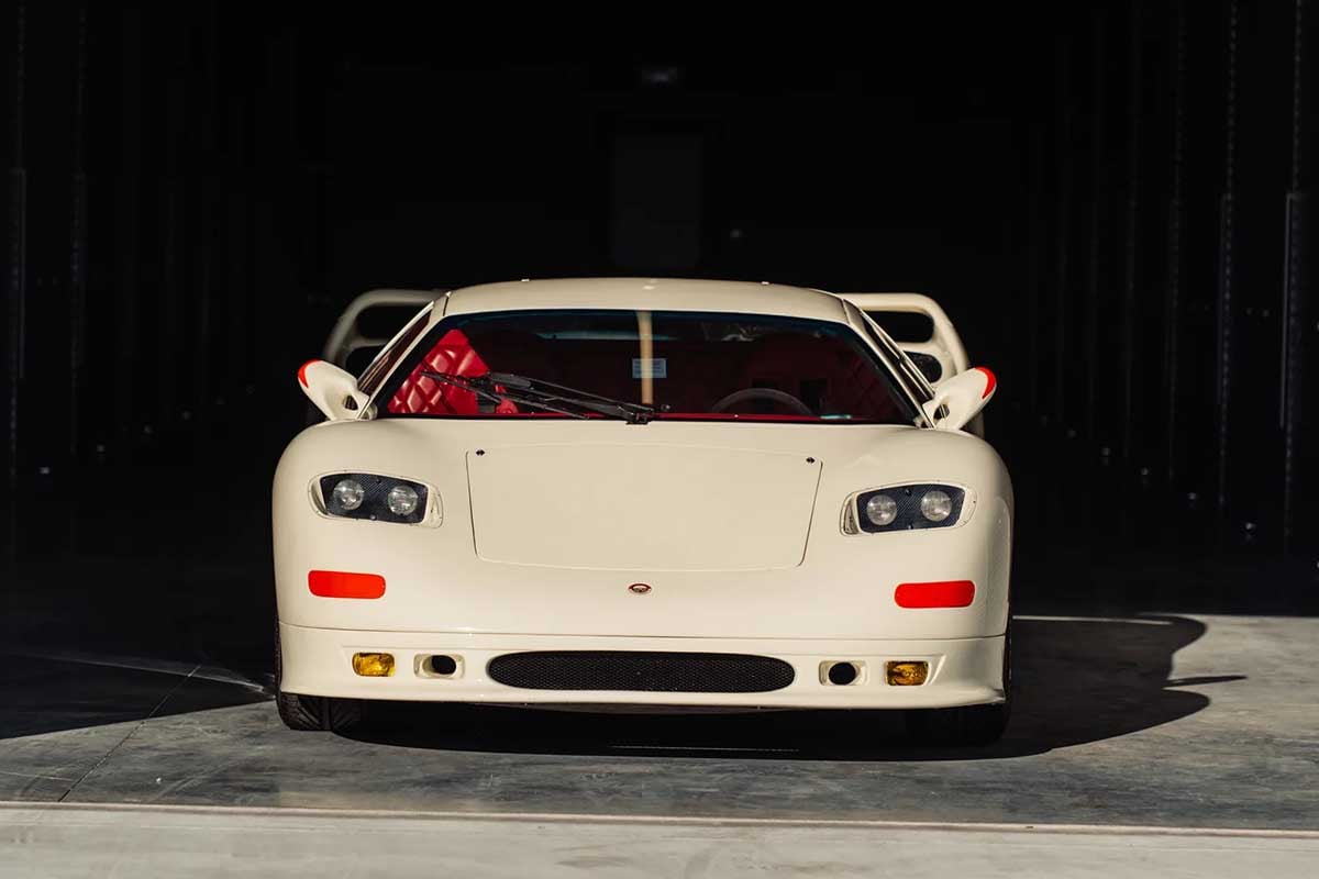 オークションに出品される1990年式MCA「Centenaire（サンテナール）」(c)2026 BROAD ARROW Auctions