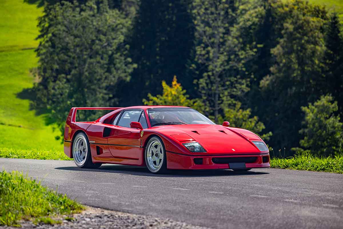 スイスで開催されるオークションに出品される1991年式フェラーリ「F40」Neil Fraser(c)2026 Courtesy of RM Sotheby's