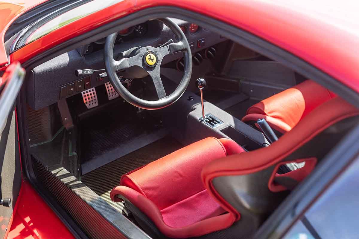スイスで開催されるオークションに出品される1991年式フェラーリ「F40」Neil Fraser(c)2026 Courtesy of RM Sotheby's