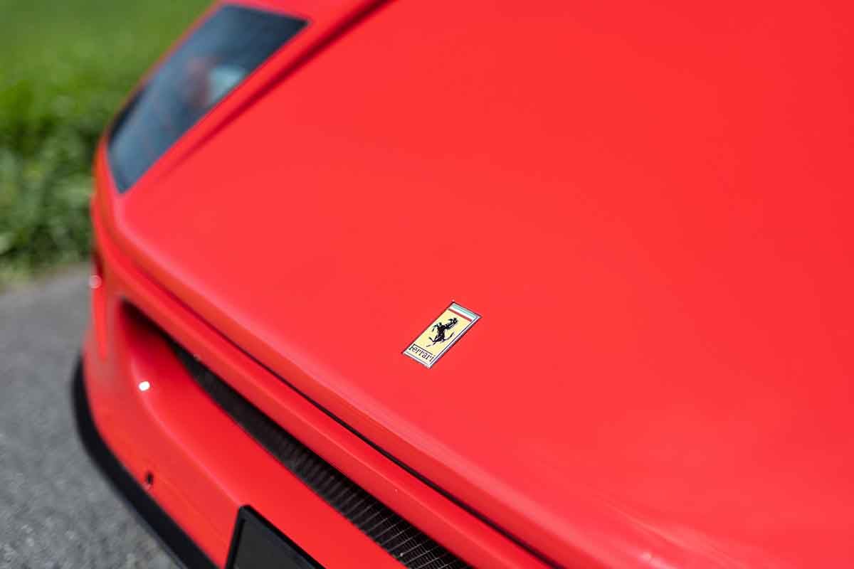 スイスで開催されるオークションに出品される1991年式フェラーリ「F40」Neil Fraser(c)2026 Courtesy of RM Sotheby's
