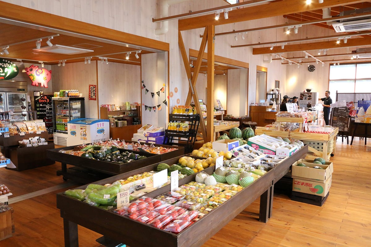 愛媛県「道の駅 小松オアシス」
