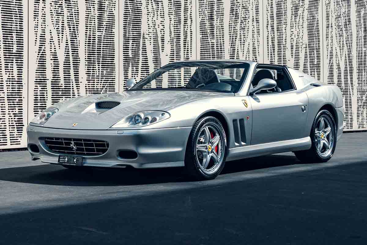 オークションに出品される2005年式フェラーリ「スーパーアメリカ」Simon Gosselin(c)2026 Courtesy of RM Sotheby's