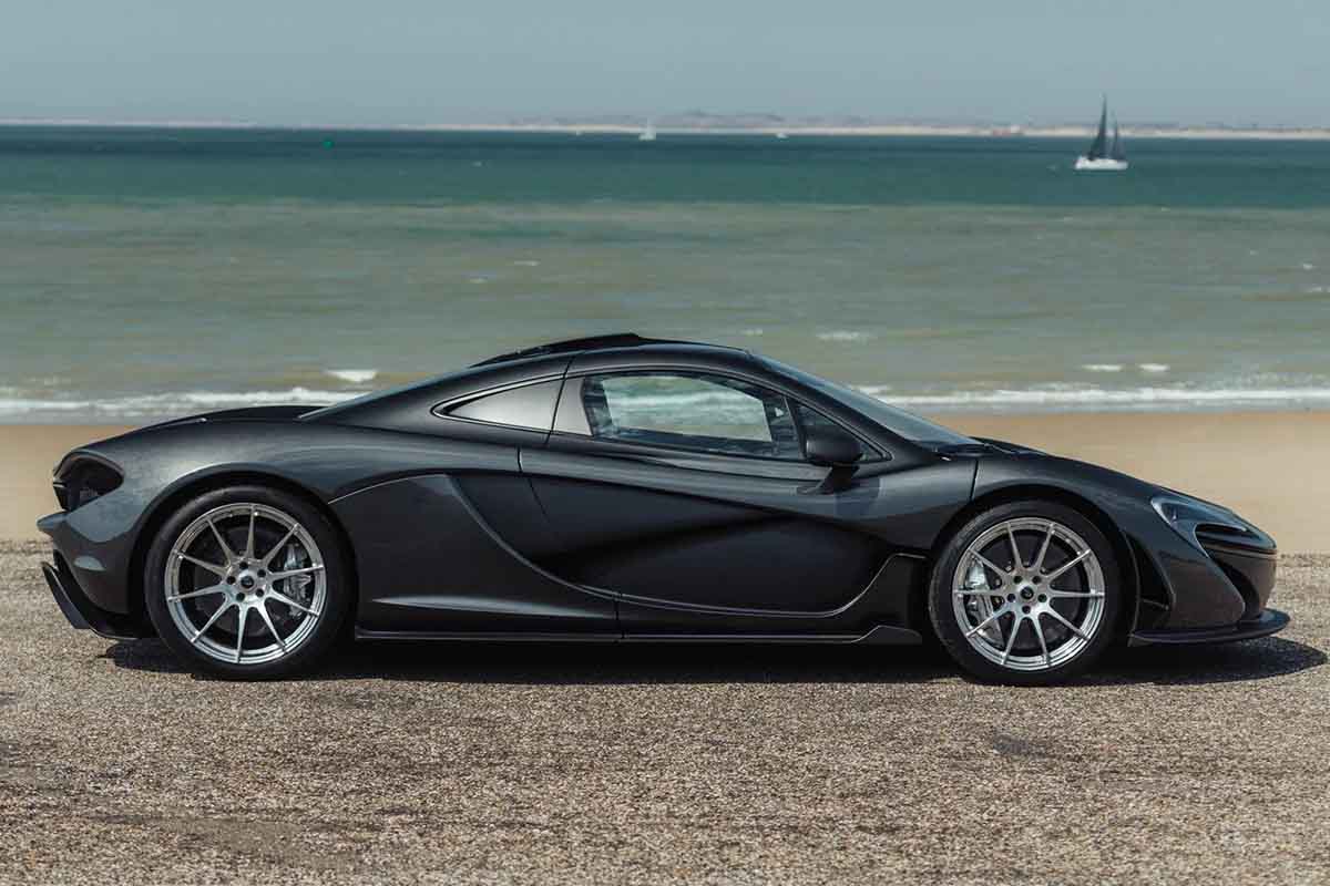 2026年10月に開催されるオークションに出品予定の2015年式マクラーレン「P1」(c)2026 BROAD ARROW Auctions