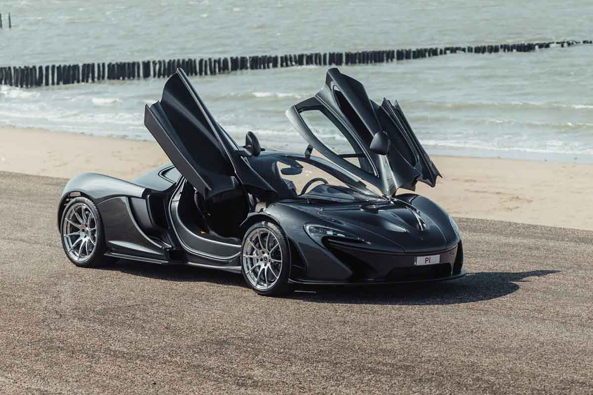 2026年10月に開催されるオークションに出品予定の2015年式マクラーレン「P1」(c)2026 BROAD ARROW Auctions