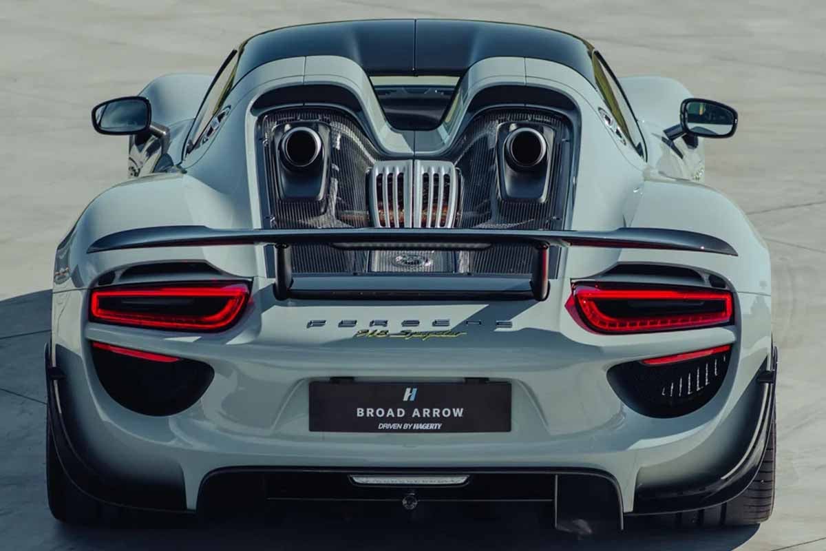 オークションに出品予定の2015年式ポルシェ「918スパイダー ヴァイザッハ仕様」(c)2026 BROAD ARROW Auctions