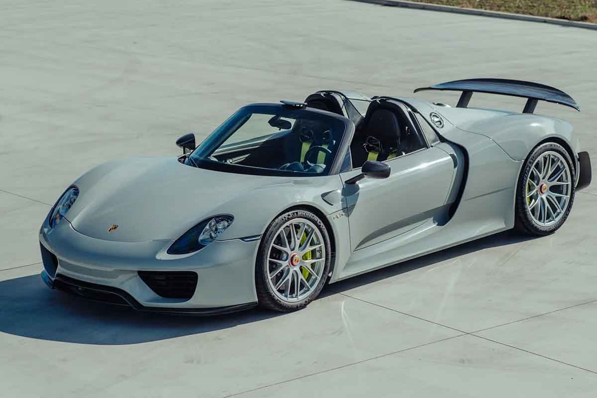 オークションに出品予定の2015年式ポルシェ「918スパイダー ヴァイザッハ仕様」(c)2026 BROAD ARROW Auctions