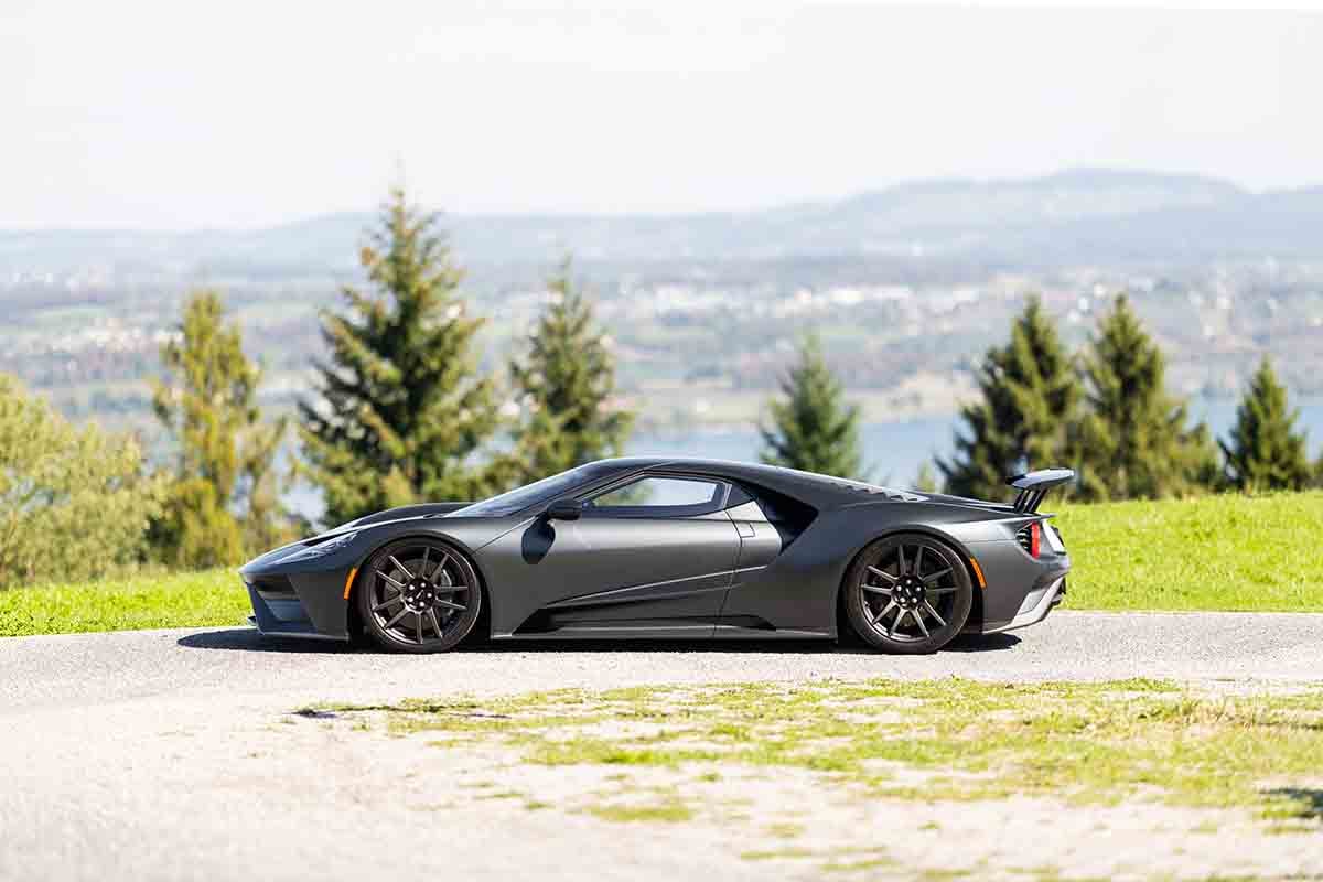 オークションに出品される2021年式「フォードGTカーボン・シリーズ」Neil Fraser(c)2026 Courtesy of RM Sotheby's