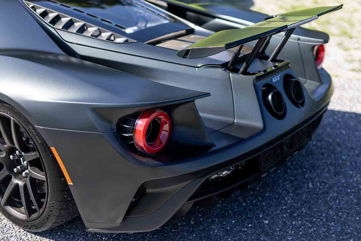 オークションに出品される2021年式「フォードGTカーボン・シリーズ」Neil Fraser(c)2026 Courtesy of RM Sotheby's