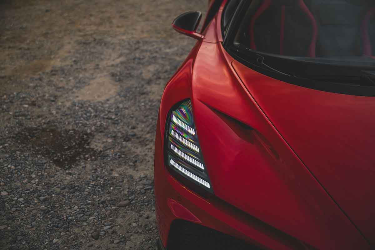 オークションで高額落札された2025年式ブガッティ「ミストラル」Darin Schnabel(c)2026 Courtesy of RM Sotheby's