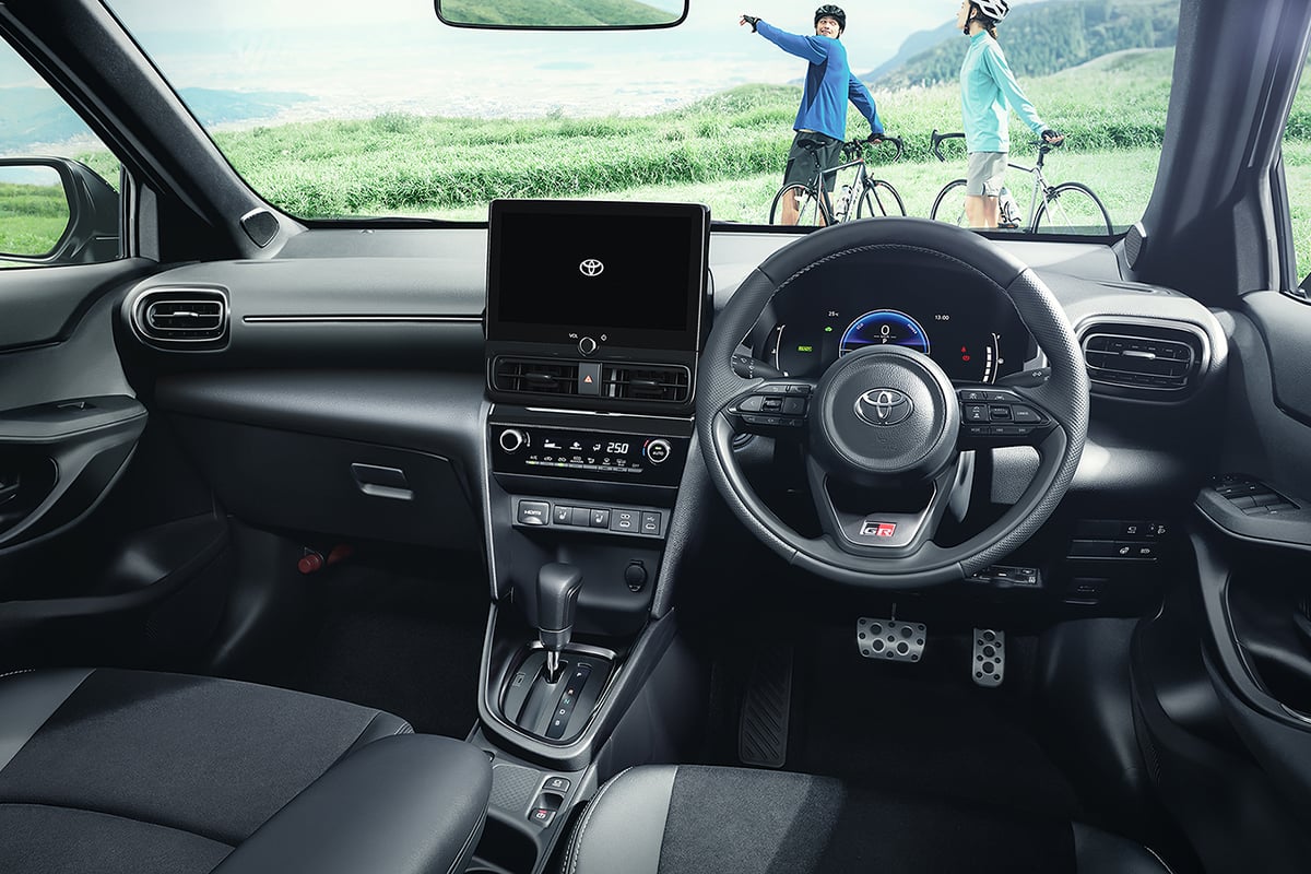 トヨタ改良新型「ヤリスクロスGR SPORT」