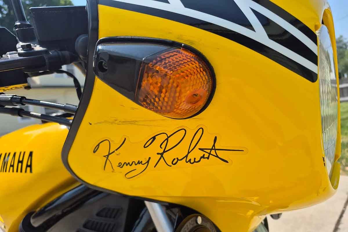 米国オンラインオークションに登場、落札された1984年式ヤマハ「RZ350ケニー・ロバーツ仕様」