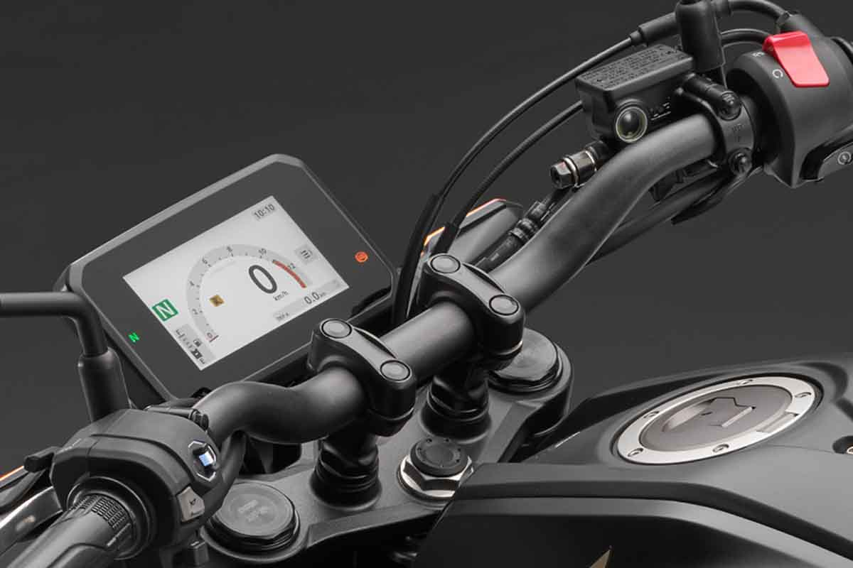 ホンダ「CB125R」