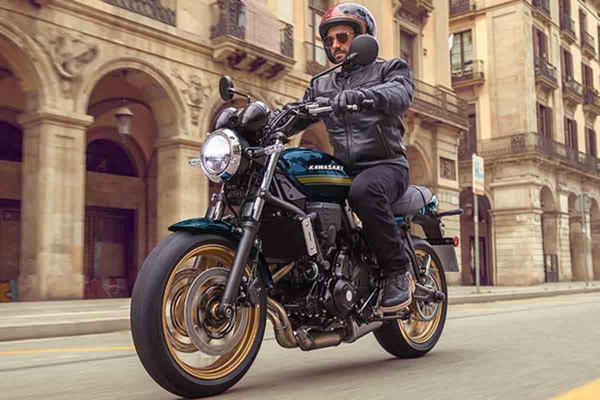 カワサキ「Z650RS」2027年モデル