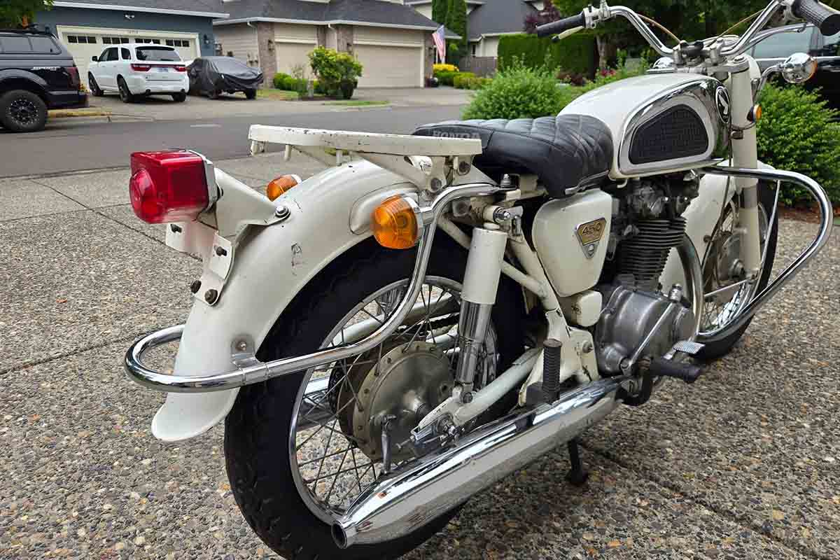 米国オンラインオークションに登場、落札された1970年式ホンダ「CB450 ポリススペシャル」