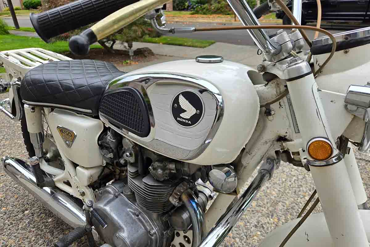 米国オンラインオークションに登場、落札された1970年式ホンダ「CB450 ポリススペシャル」