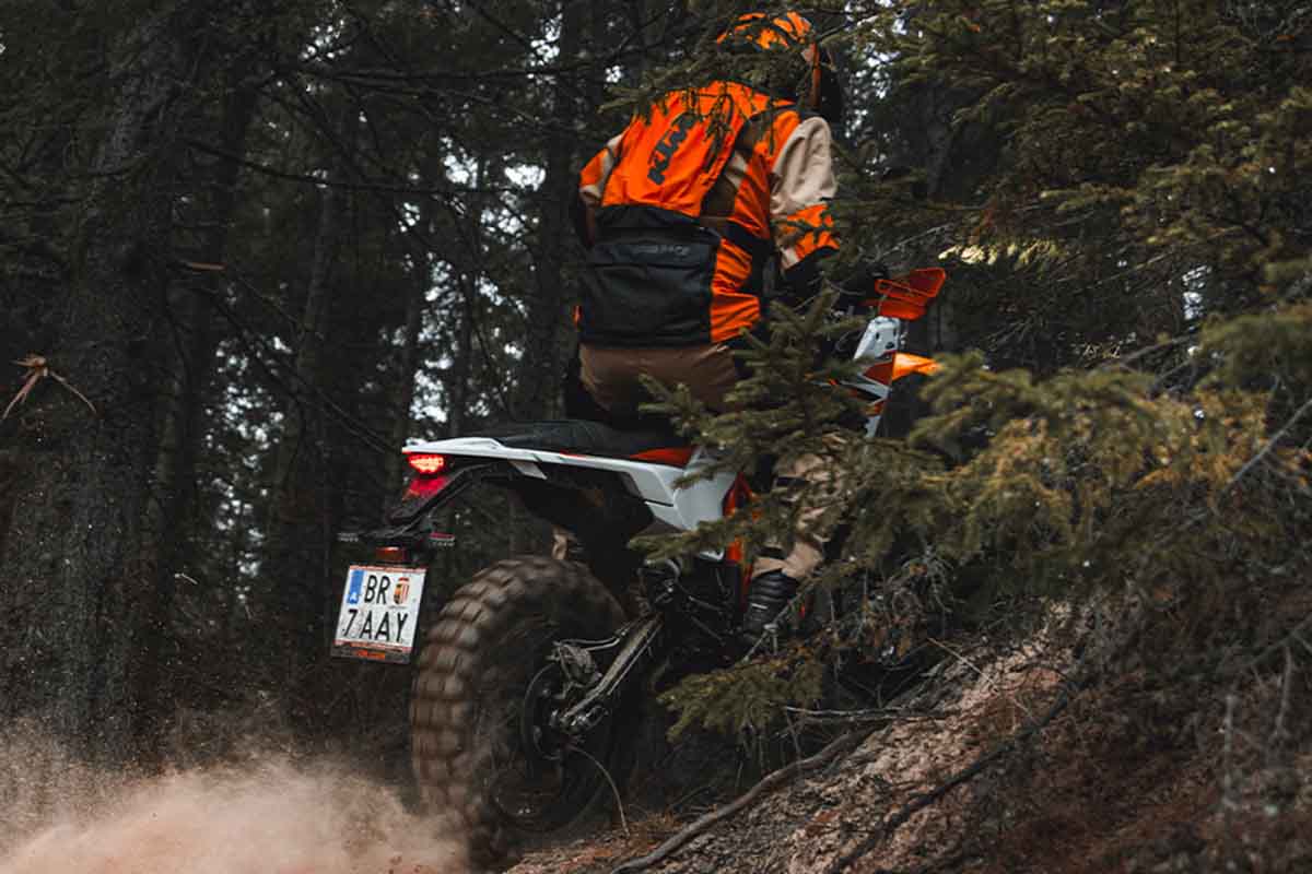 KTM「250 ADVENTURE」