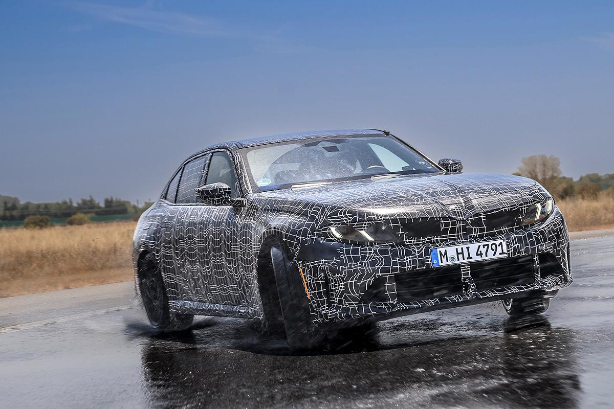 BMW次期型「3シリーズ M350 xDrive」の開発車両