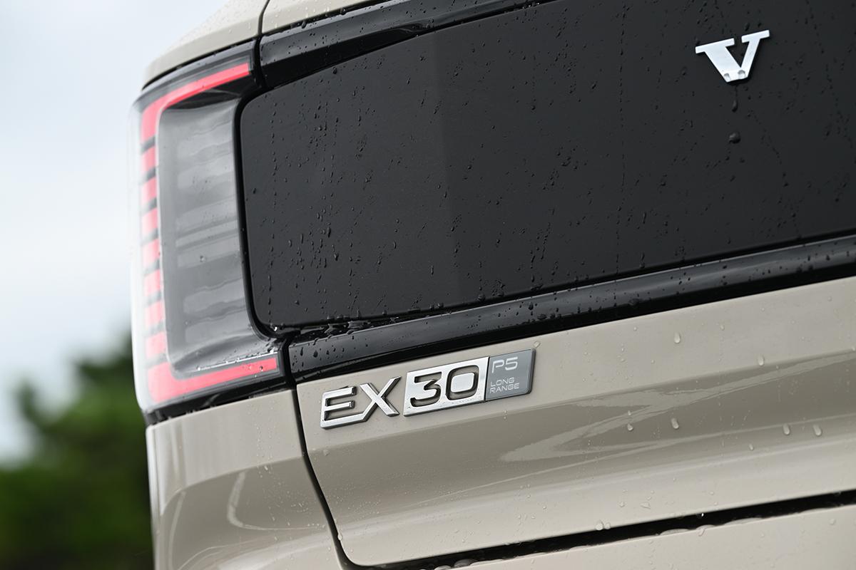 ボルボ「EX30クロスカントリー ウルトラP5 ロングレンジ エレクトリック」