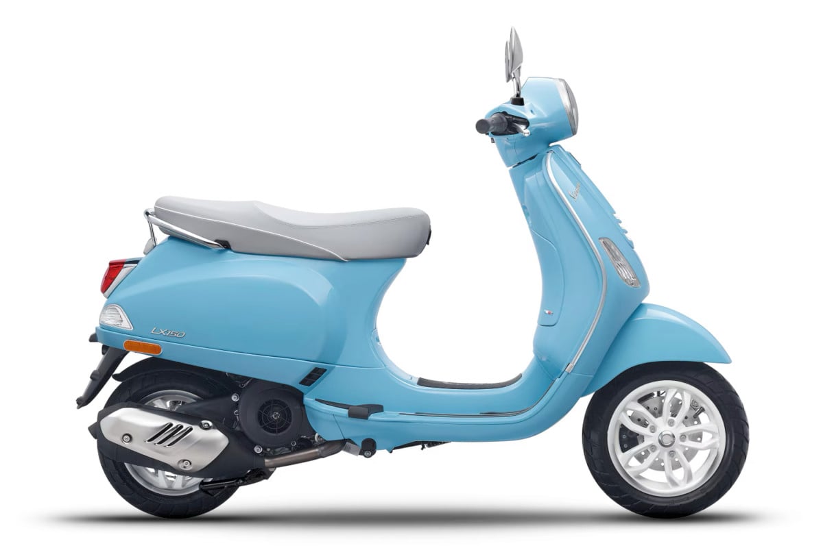 ベスパ「LX125」