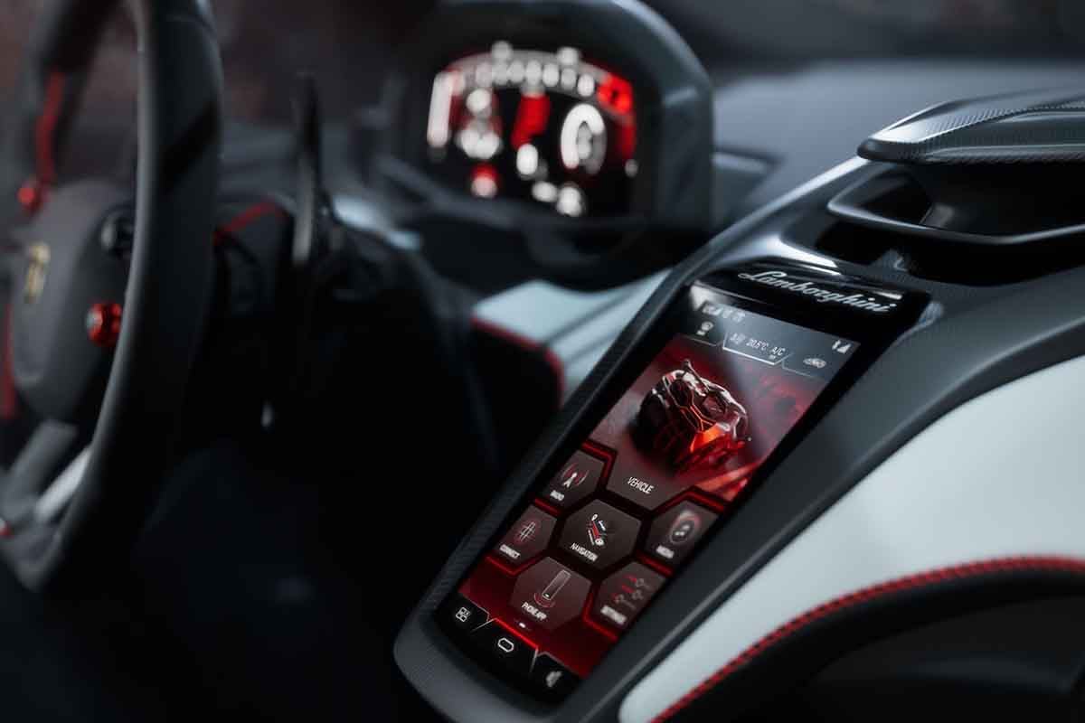 ランボルギーニ「レヴエルトSV」