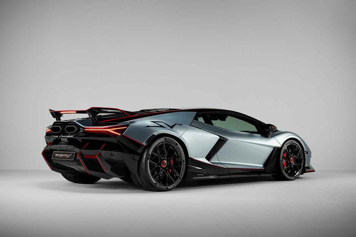 ランボルギーニ「レヴエルトSV」