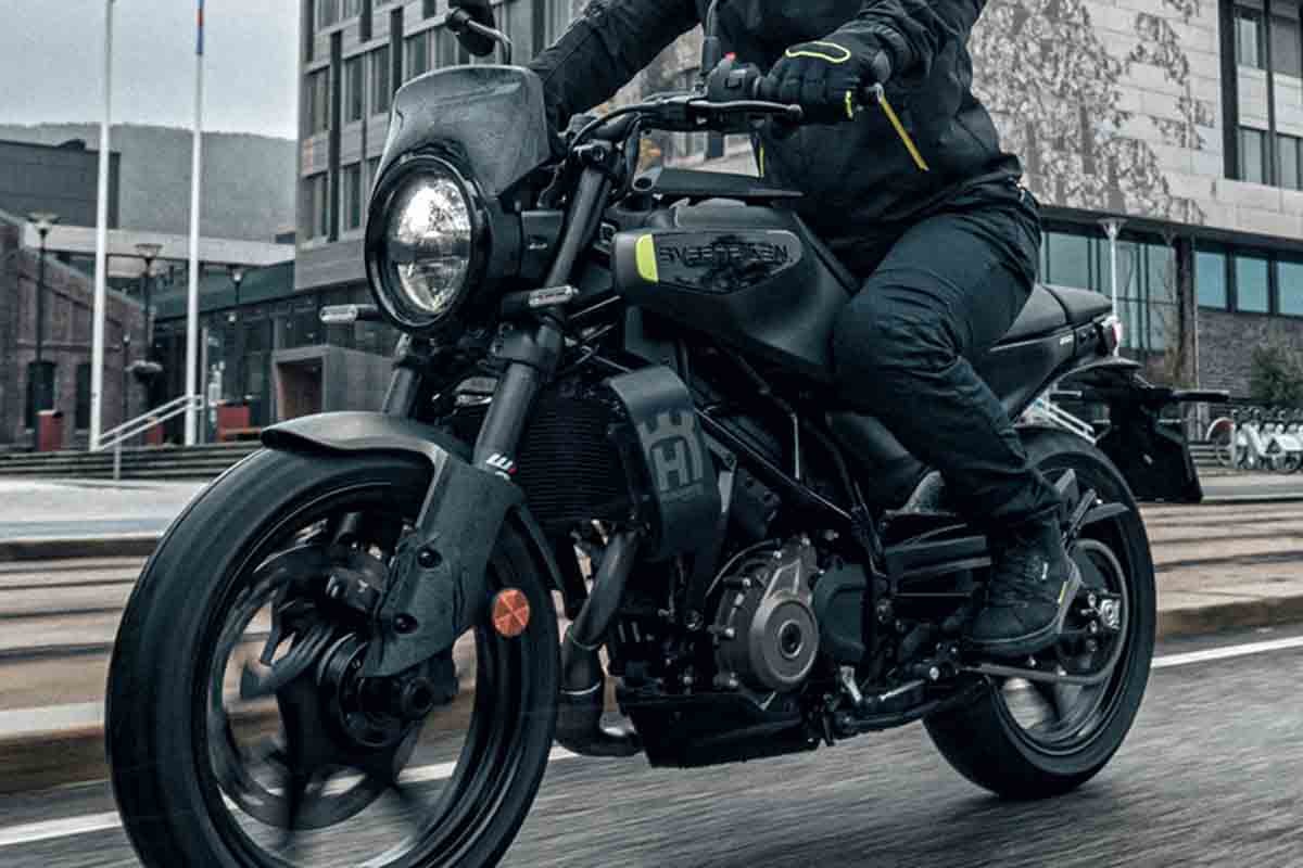 ハスクバーナ「ヴィットピレン 250」