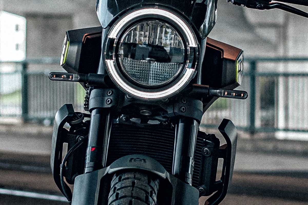 ハスクバーナ「スヴァルトピレン 401」