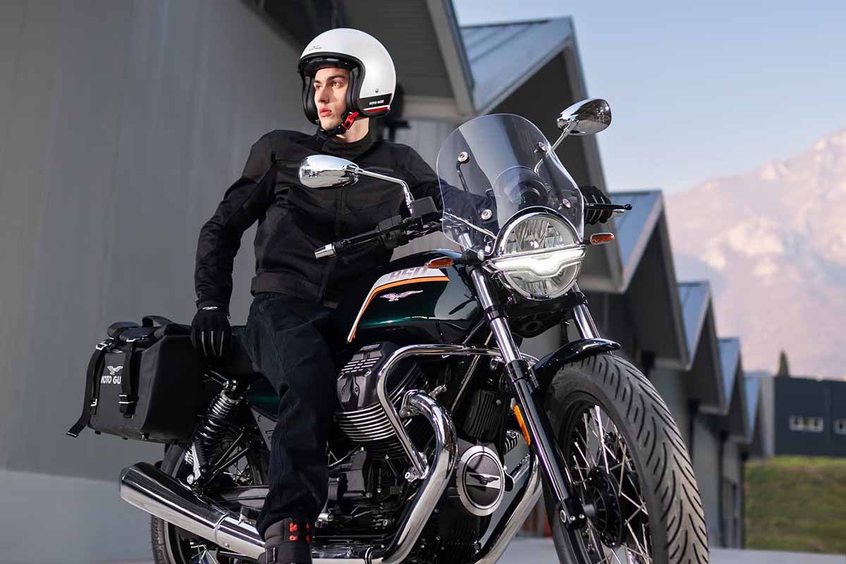 モト・グッツィ「V7 Special」