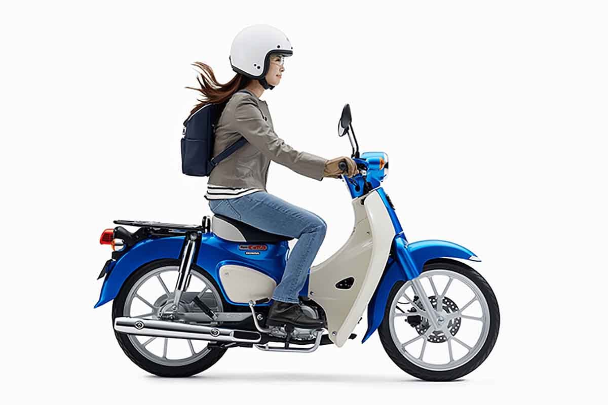 ホンダ「スーパーカブ110」