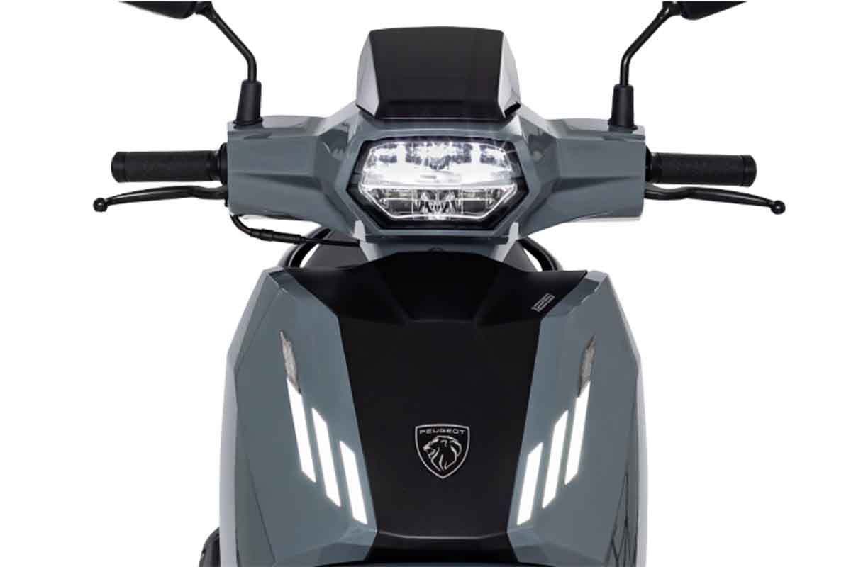 プジョー「ツイート125 GT」