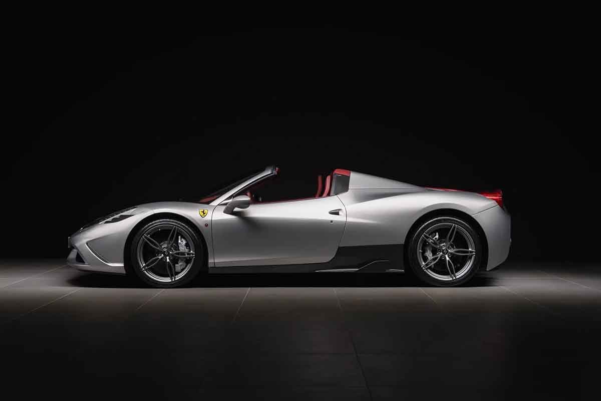 オークションに出品されている2015年式フェラーリ「458スペチアーレA」Jeroen Vink(c)2026 Courtesy of RM Sotheby's