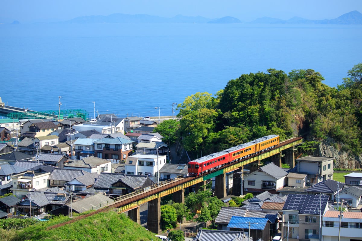 JR四国「伊予灘ものがたり」