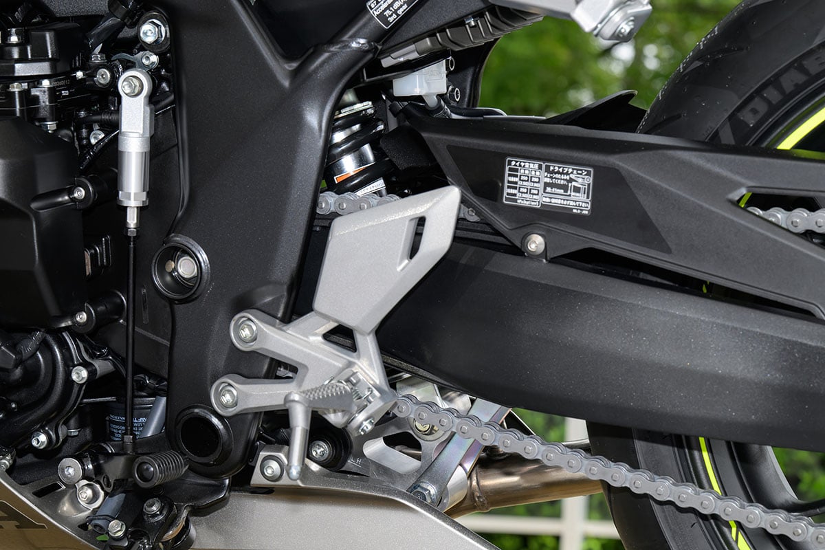 ホンダ新型「CBR400Rフォア Eクラッチ」