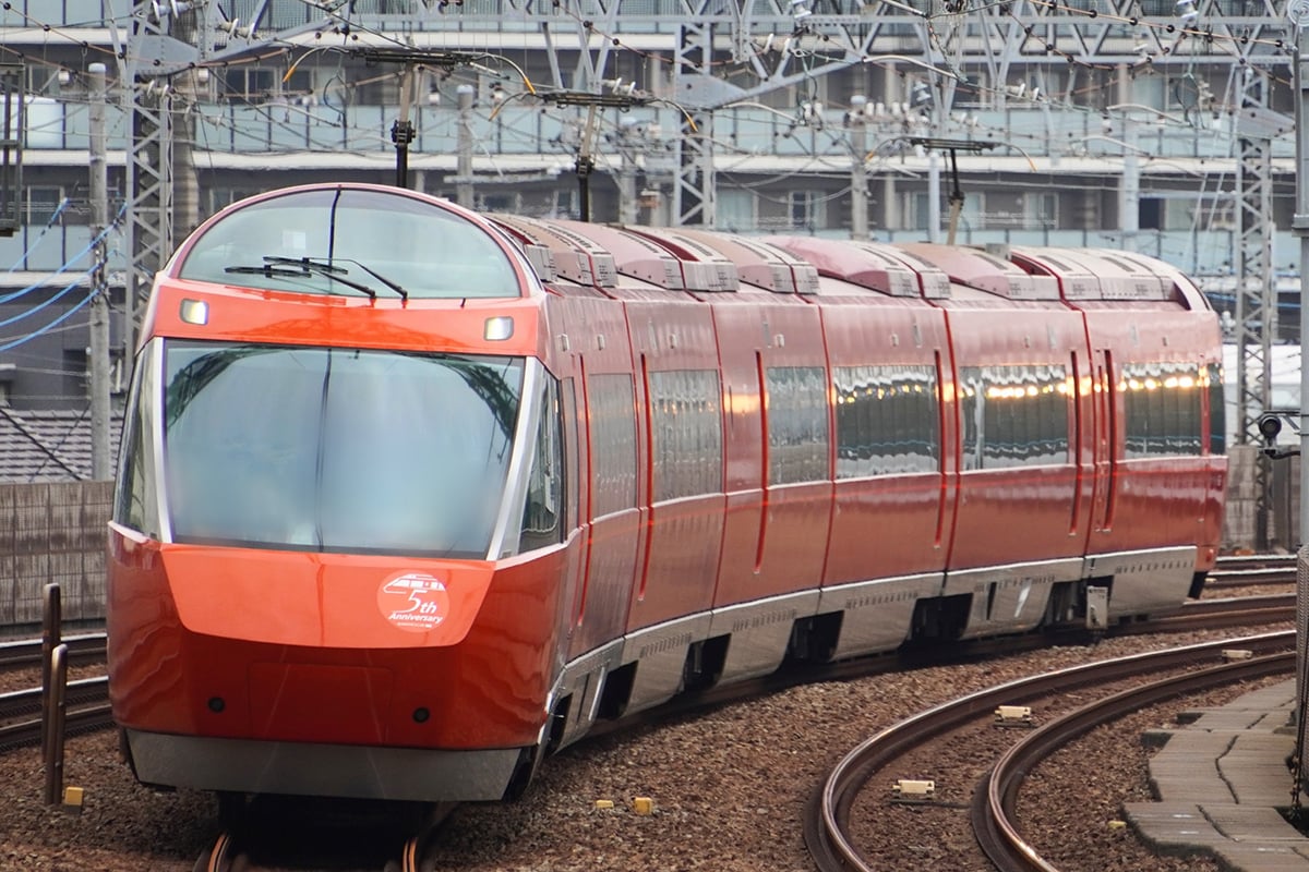 小田急電鉄「ロマンスカー」GSE(70000形)
