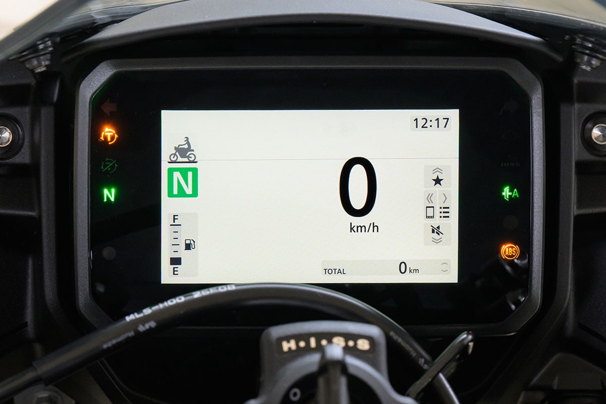 ホンダ新型「CBR400Rフォア Eクラッチ」