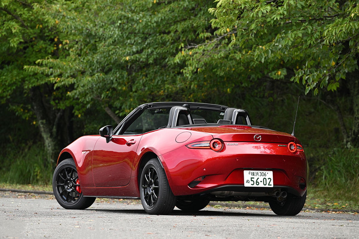 マツダ新型「ロードスター RS」