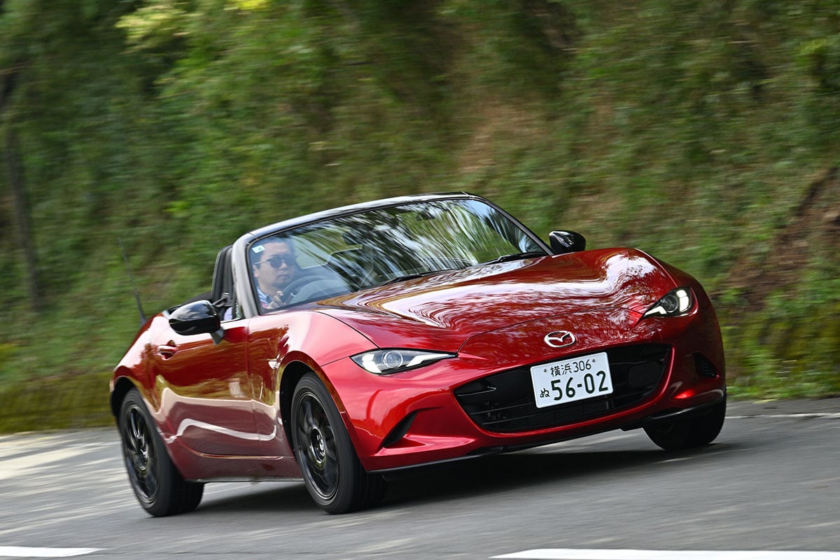マツダ新型「ロードスター RS」