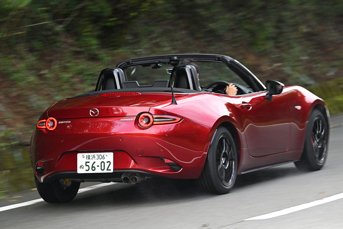 マツダ新型「ロードスター RS」
