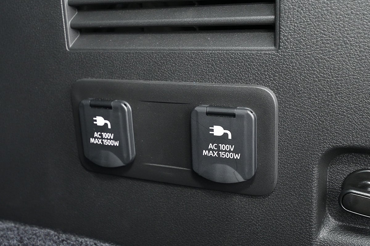 日産新型「エルグランド」