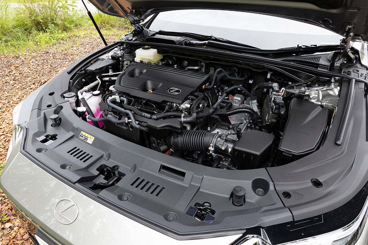 レクサス新型「ES350h AWD」